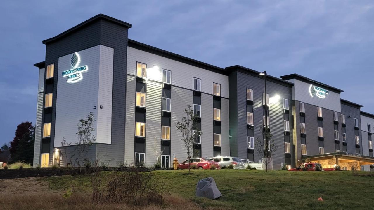Woodspring Suites Dearborn Detroit エクステリア 写真