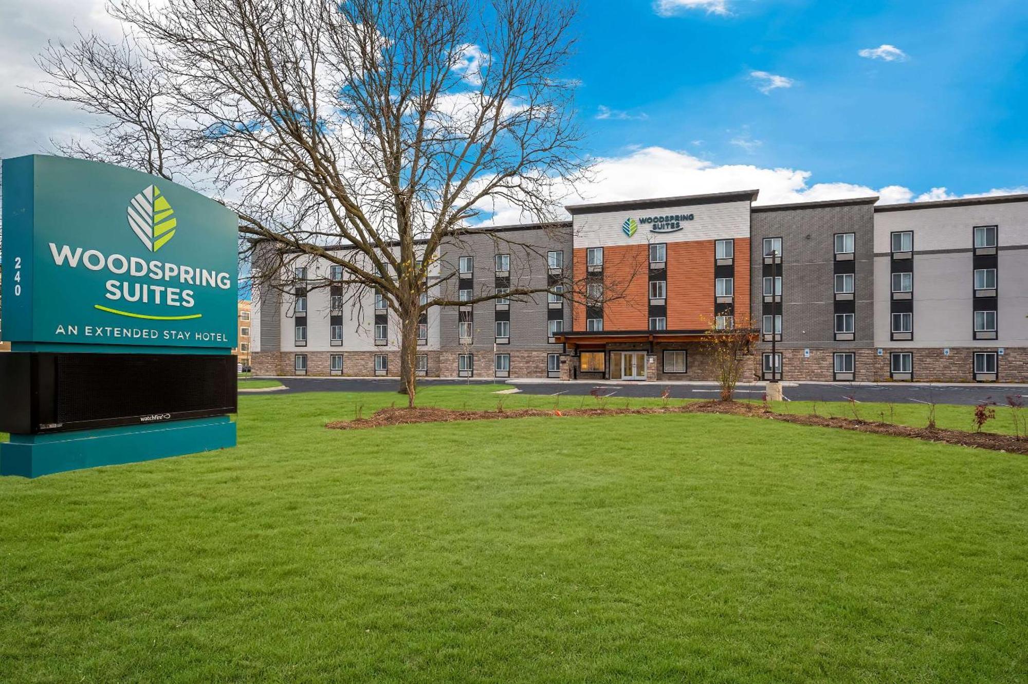 Woodspring Suites Dearborn Detroit エクステリア 写真